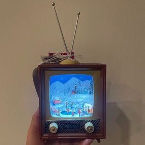 New Martha Stewart Retro Musical TV